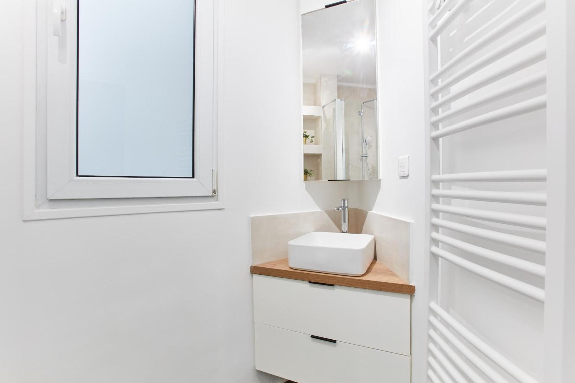 Montmartre - 1Br - Cityapartmentstay ปารีส ภายนอก รูปภาพ